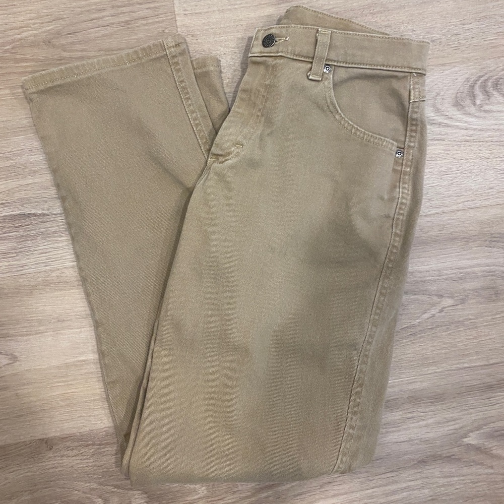 lee relaxed fit khaki